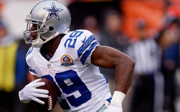 Report: Cowboys' DeMarcus Ware, DeMarco Murray likely out vs