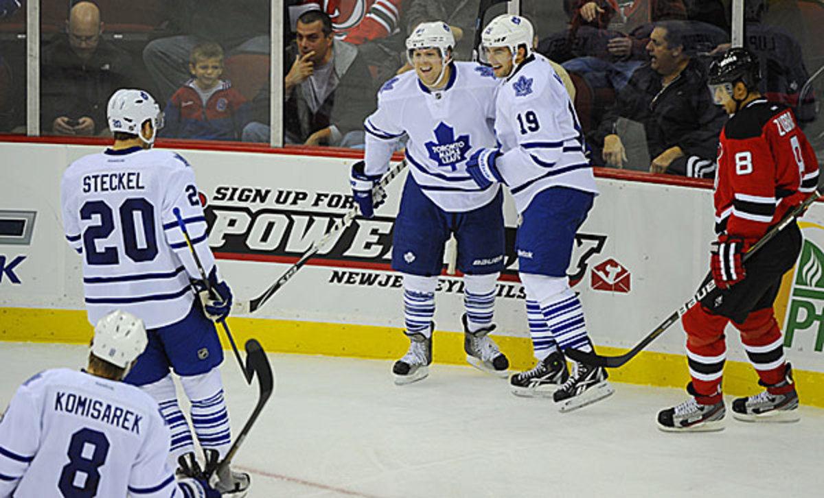 Top Line: Maple Leafs Have Momentum In Game 7 Vs. Bruins; More Links ...