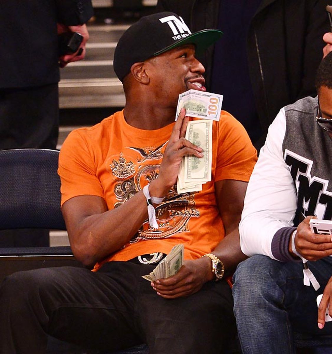 131205142714-floyd-mayweather-single-image-cut.jpg