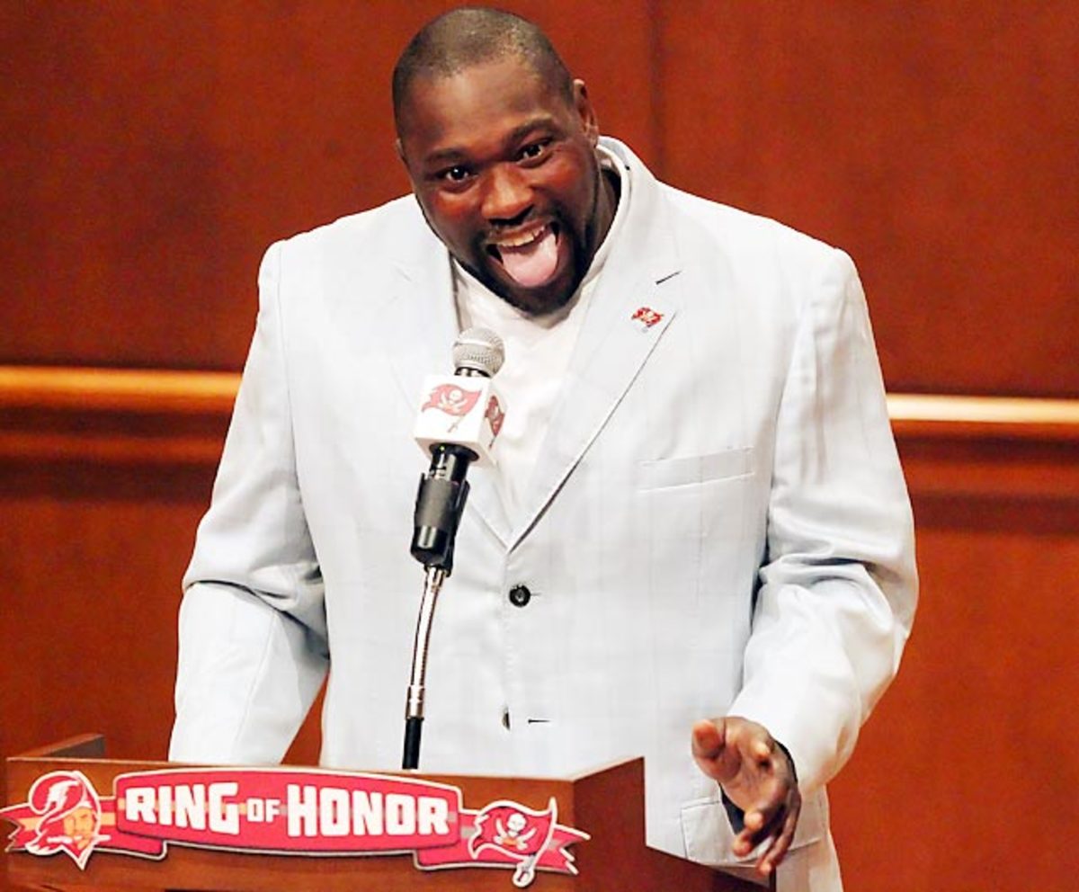 130503113650-warren-sapp-roh-single-image-cut.jpg