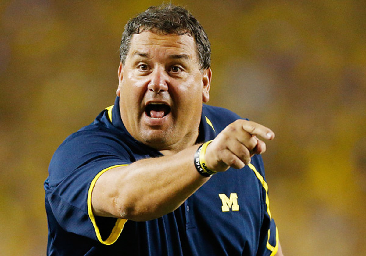 Brady Hoke got a public note of support from Michigan's athletic director as he Wolverines prepare to play Ohio State. (Gregory Shamus/Getty Images)