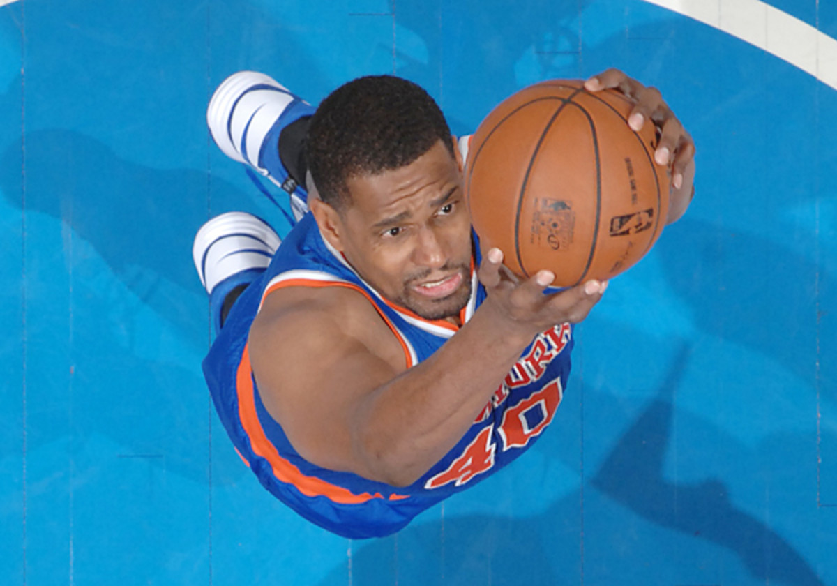 Knicks to Waive Kurt Thomas to Sign James Singleton - The New York