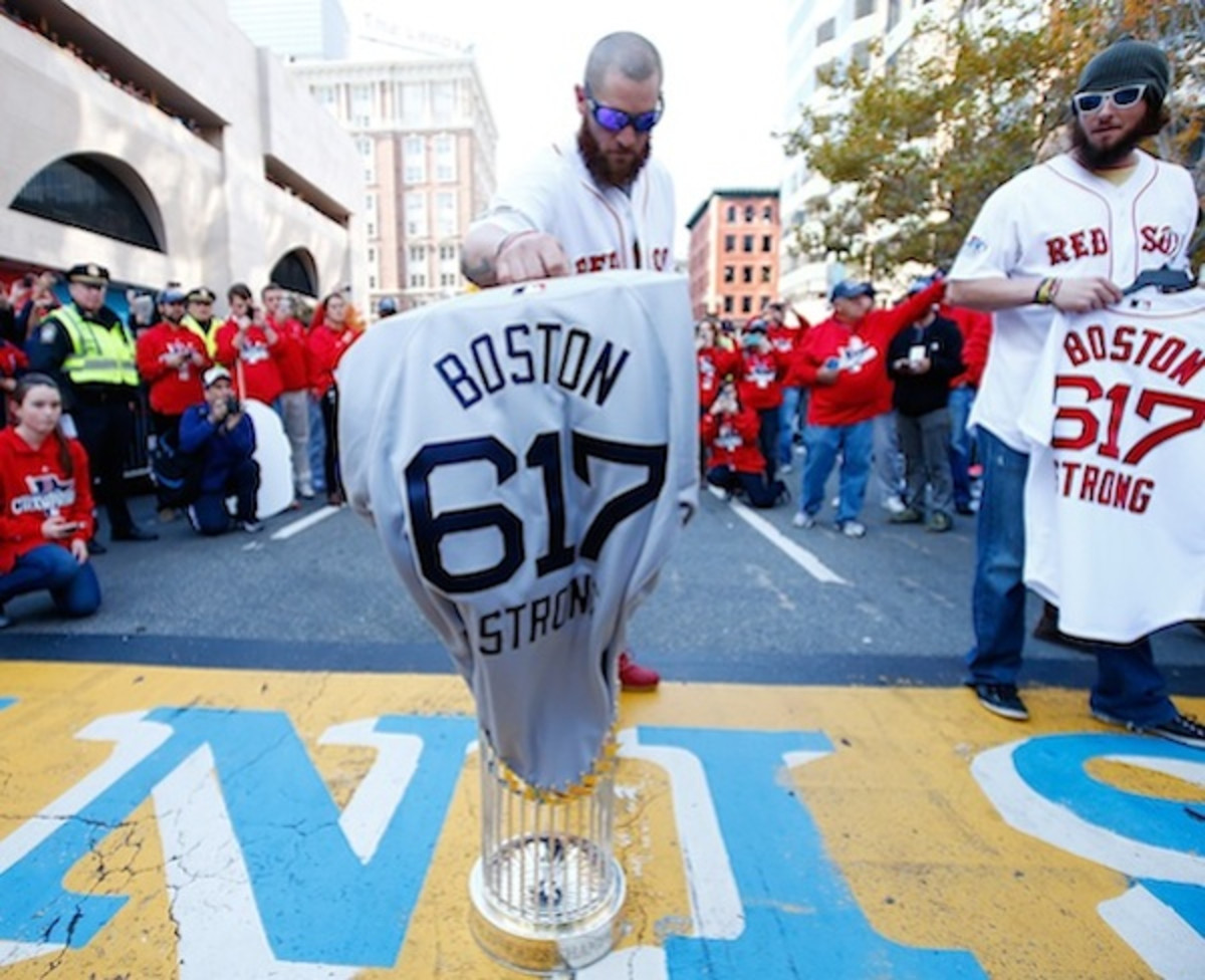 World Series 2013: Clay Buchholz, Jake Peavy switch places in Red