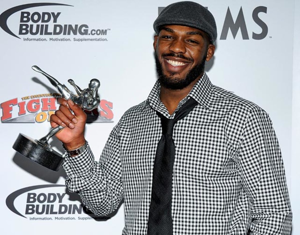 jon-jones-2011-fighter-of-year-award.jpg