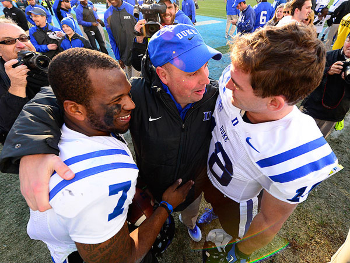 Reports Florida will hire Duke offensive coordinator Kurt Roper to