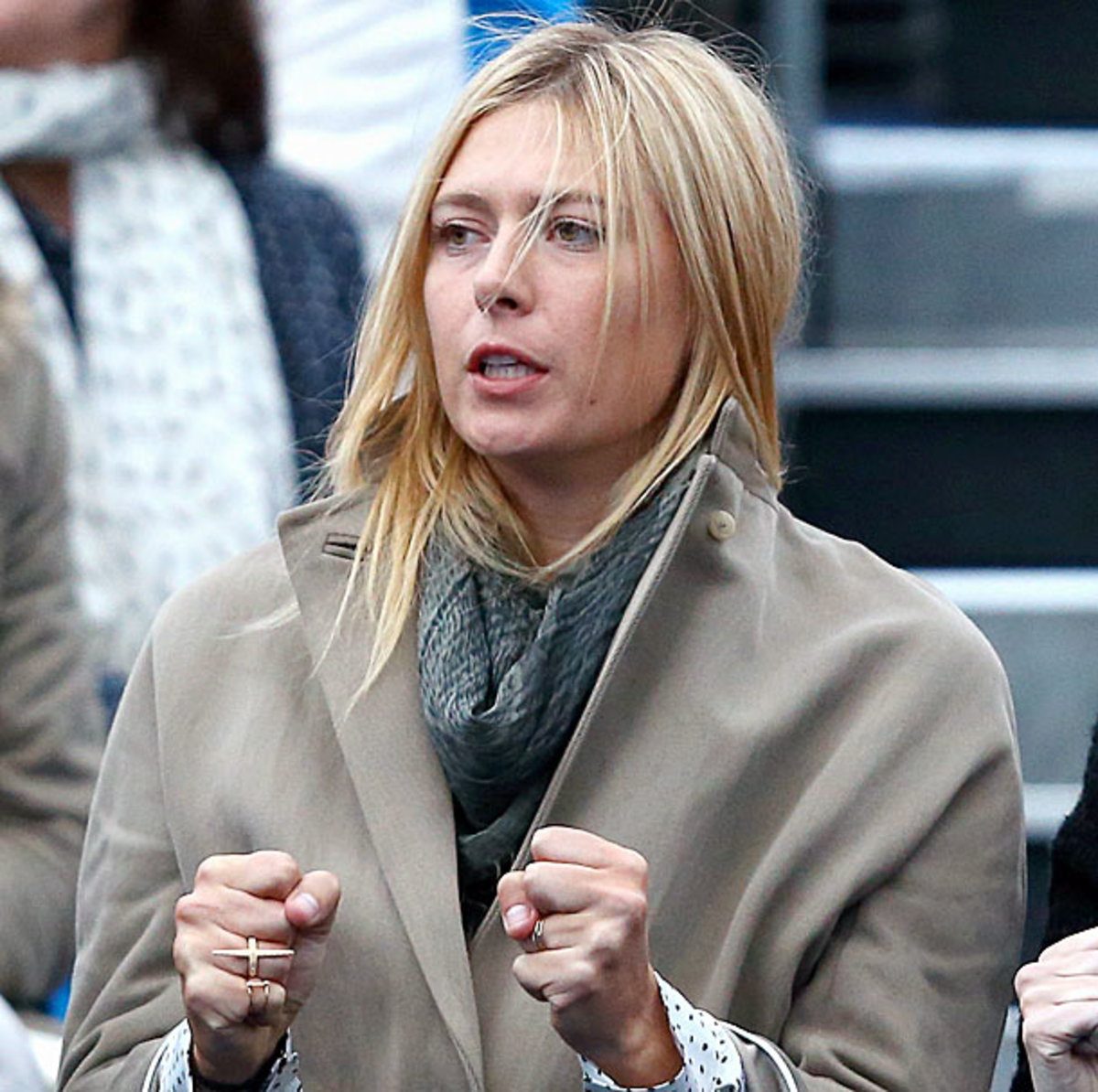 Photos: Maria Sharapova watches Grigor Dimitrov at Aegon Championships