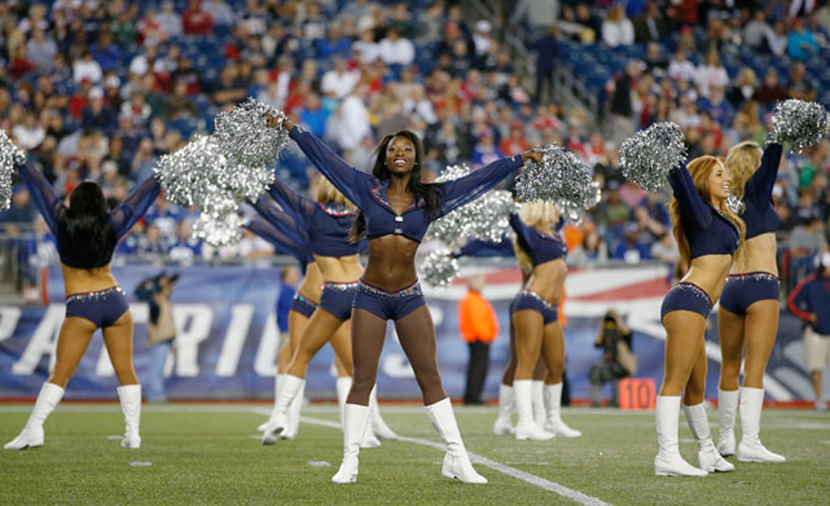 NFL Cheerleaders: Preseason Week 4 - Sports Illustrated