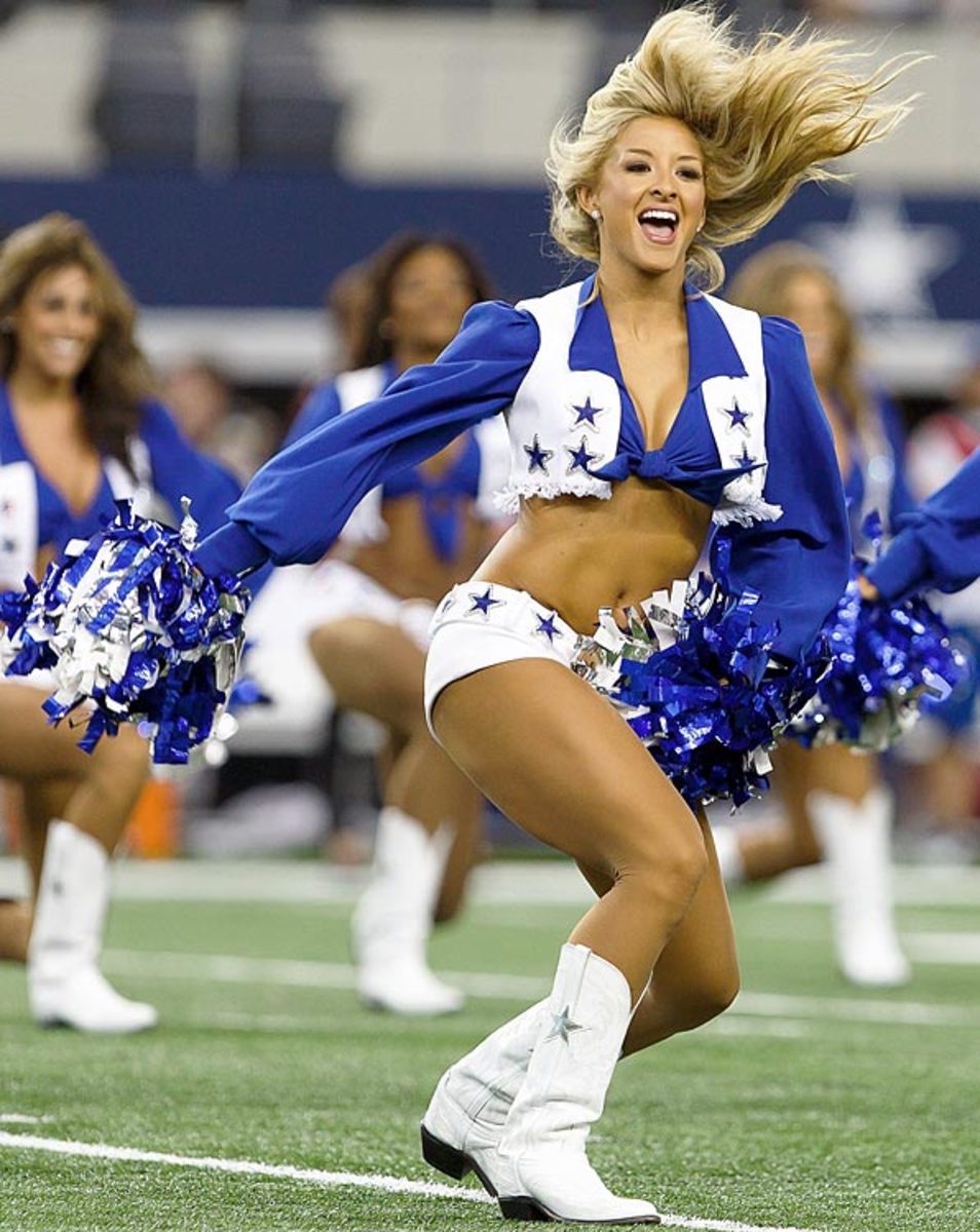 NFL Cheerleaders: Preseason Week 4 - Sports Illustrated