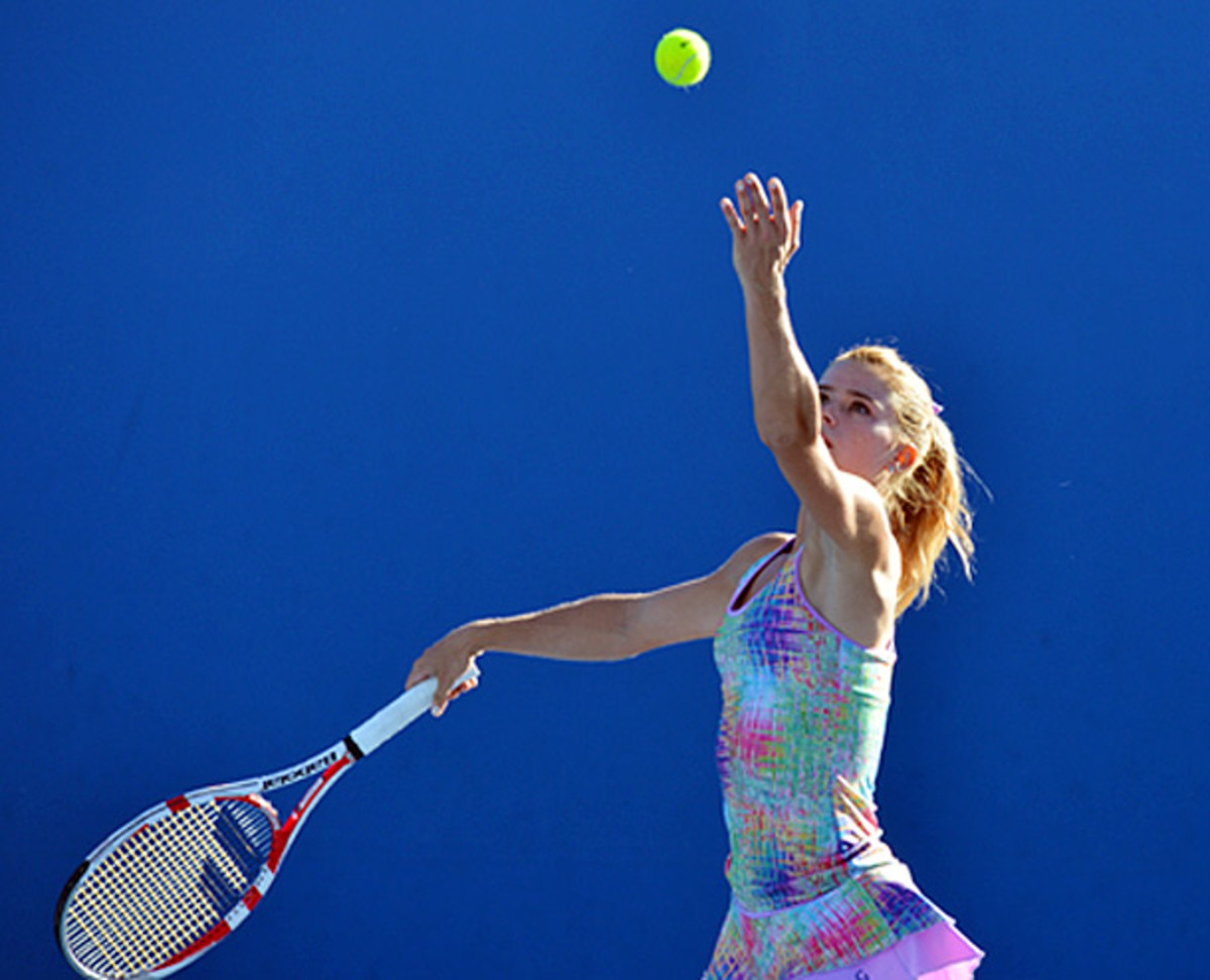 camila-giorgi-outfit