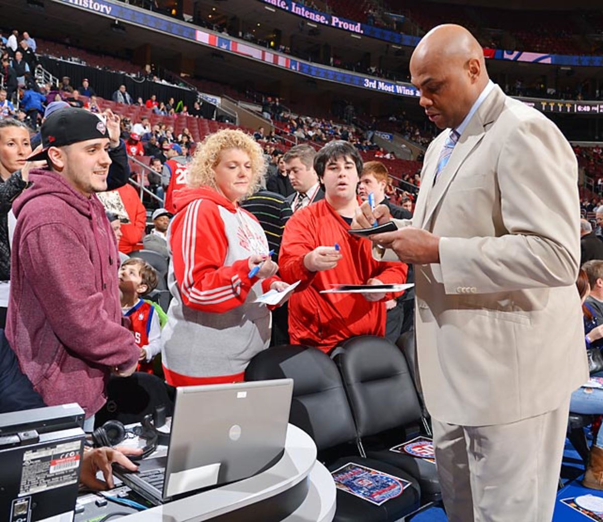 130125132034-charles-barkley-128-single-image-cut.jpg