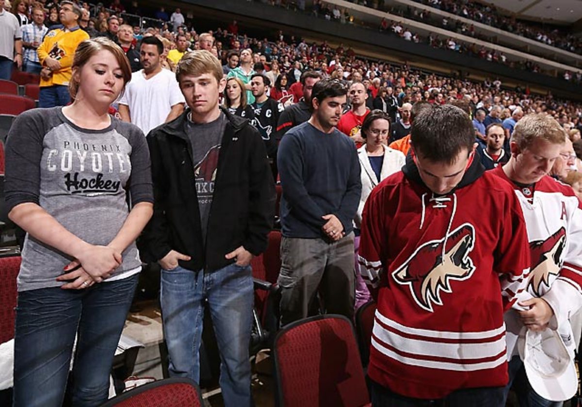 Phoenix Coyotes fans