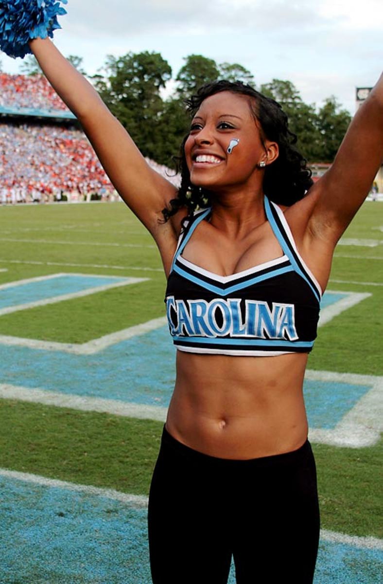 Cheerleader of the Week - Sports Illustrated