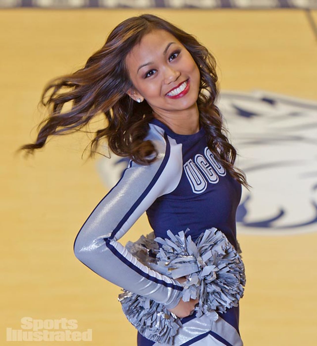 Cheerleader of the Week: Marshe - Sports Illustrated