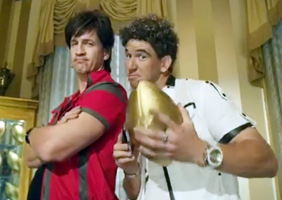 Manning brothers star in brilliant 'Football on Your Phone' ad Sports