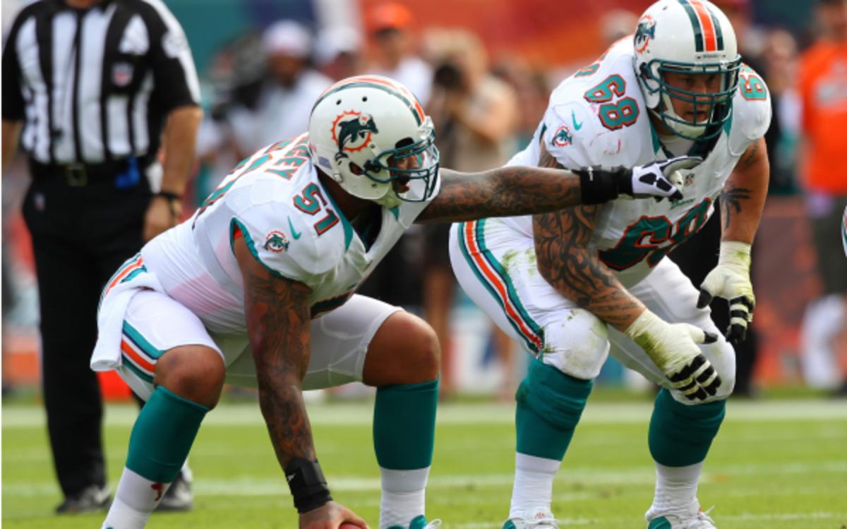 Mike Pouncey Hoping to Continue Relationship With Miami Dolphins