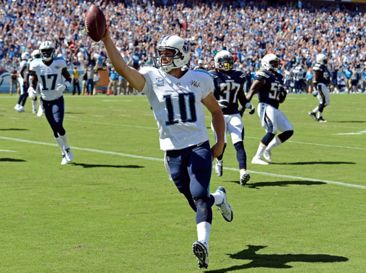 Jake Locker shines for Titans as Chargers blow another late lead - Sports  Illustrated