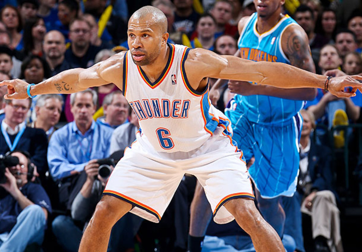 Derek Fisher settles into a defensive position