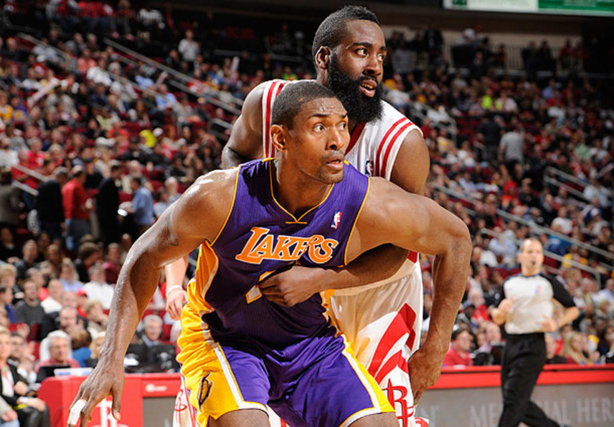 Metta World Peace boxes out James Harden