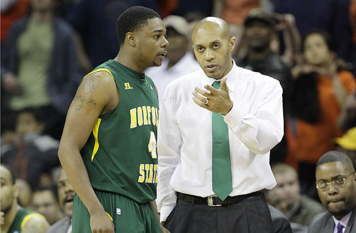 Anthony Evans was a finalist for the FIU job when Richard Pitino, now at Minnesota, was hired.