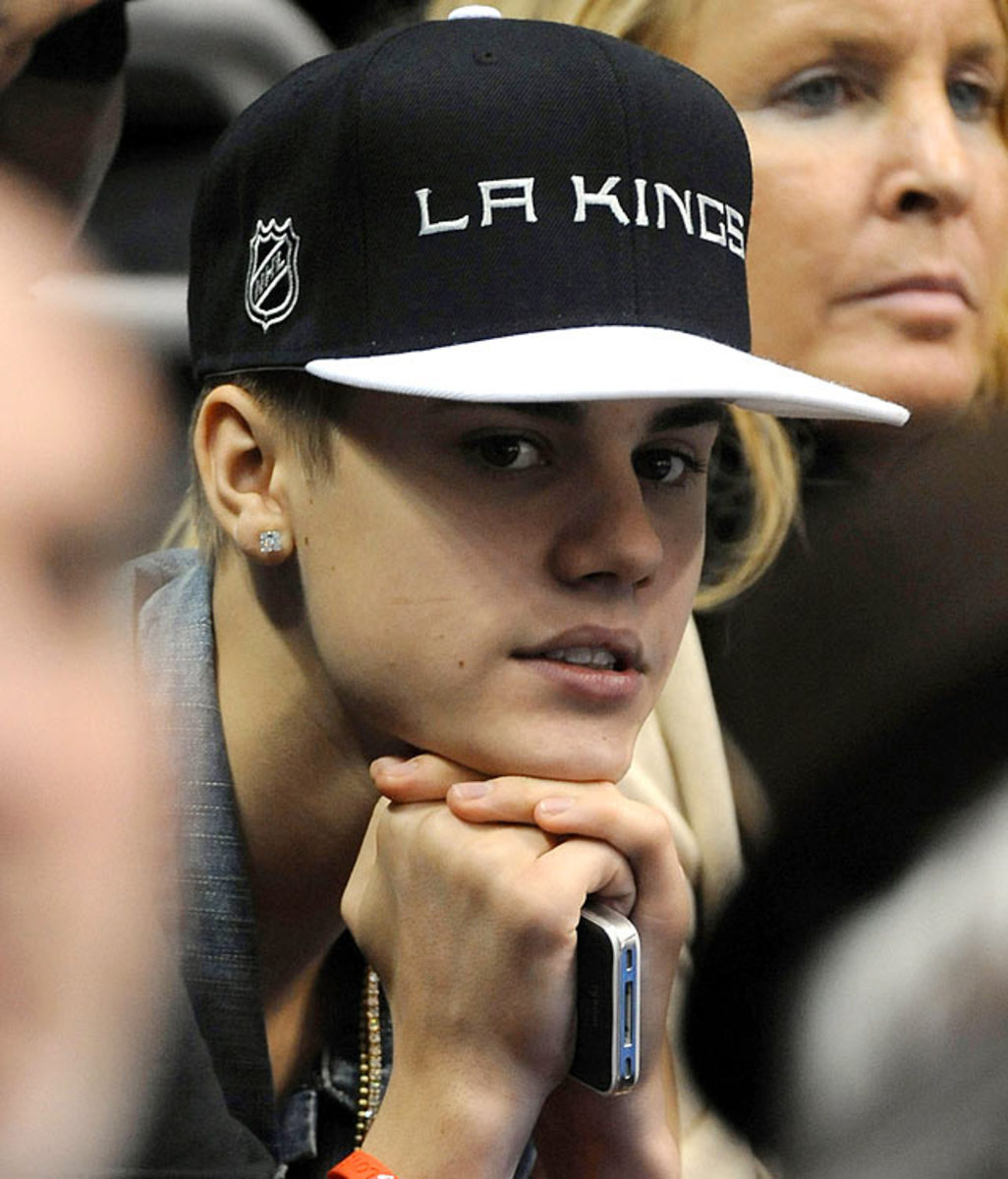 Justin Bieber's Sports Hats - Sports Illustrated