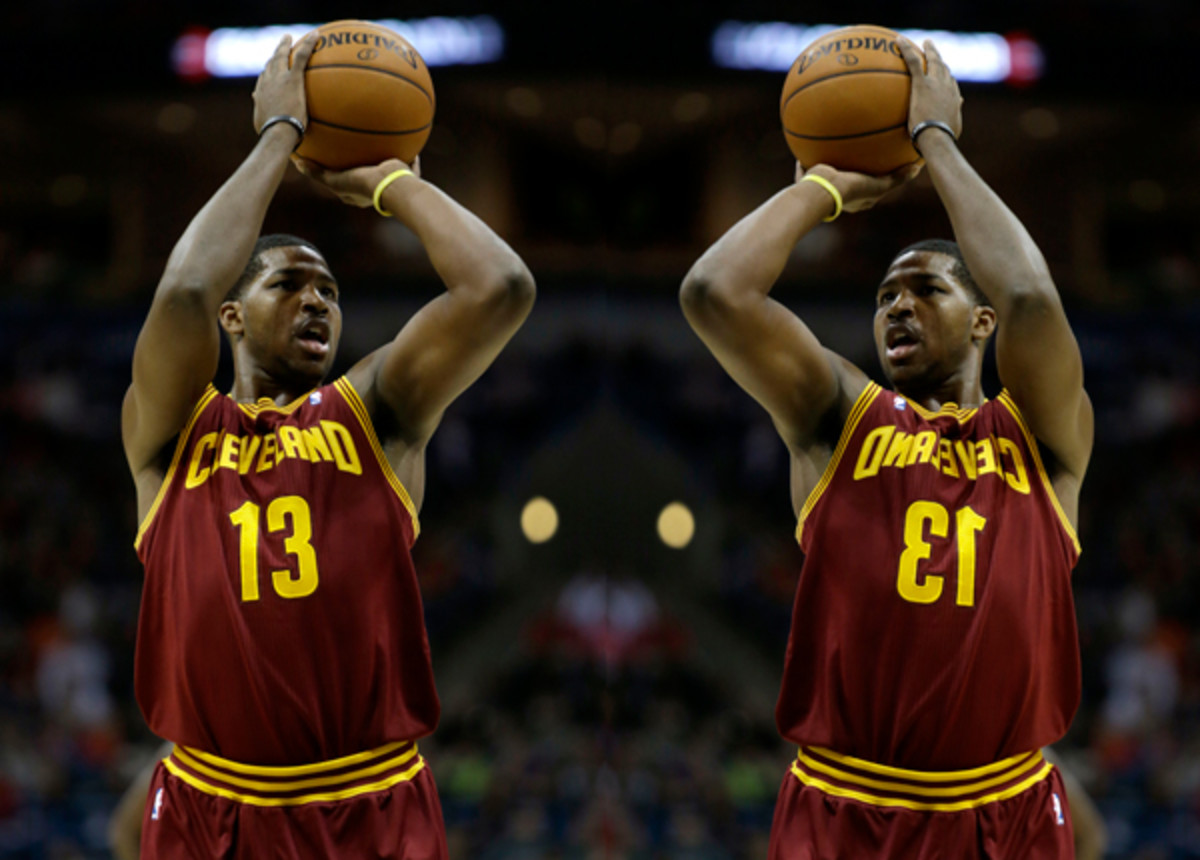 Cavaliers' Tristan Thompson Switches Shooting From Left-handed To Right ...