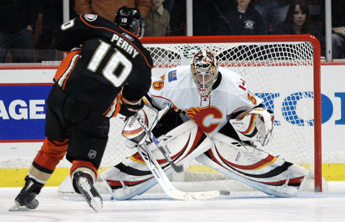 Goaltender Henrik Karlsson has played in 26 NHL games over the last two seasons, posting a 2.79 GAA.