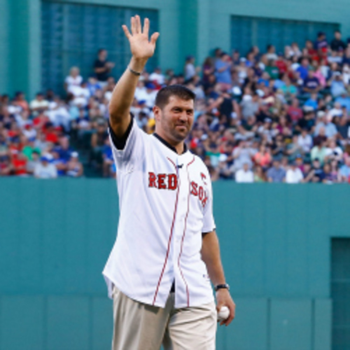 Jason Varitek reportedly not interested in managing right now, but another  former Red Sox player may be