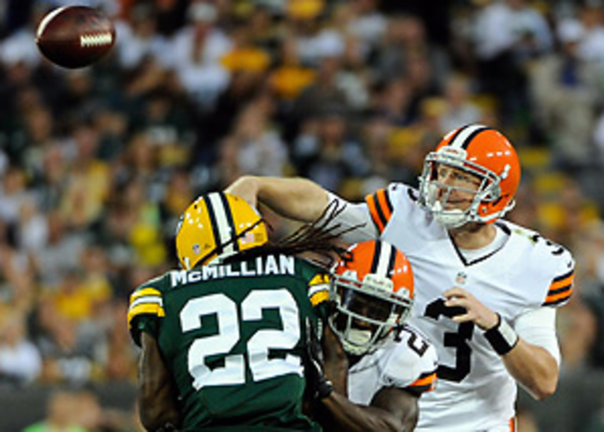 Cleveland Browns throw Brandon Weeden into the fire