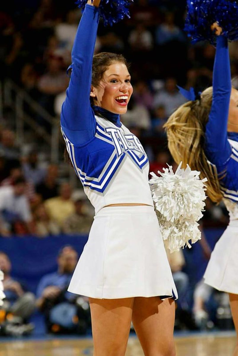 Tourney Cheerleaders: South Region - Sports Illustrated