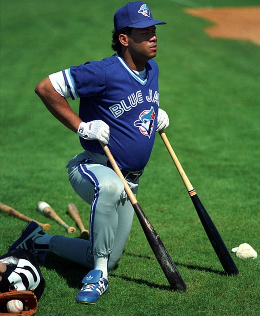 1994 Sports heroes, feats & facts ~ ROBERTO ALOMAR [Blue Jays] MLB #75 nm