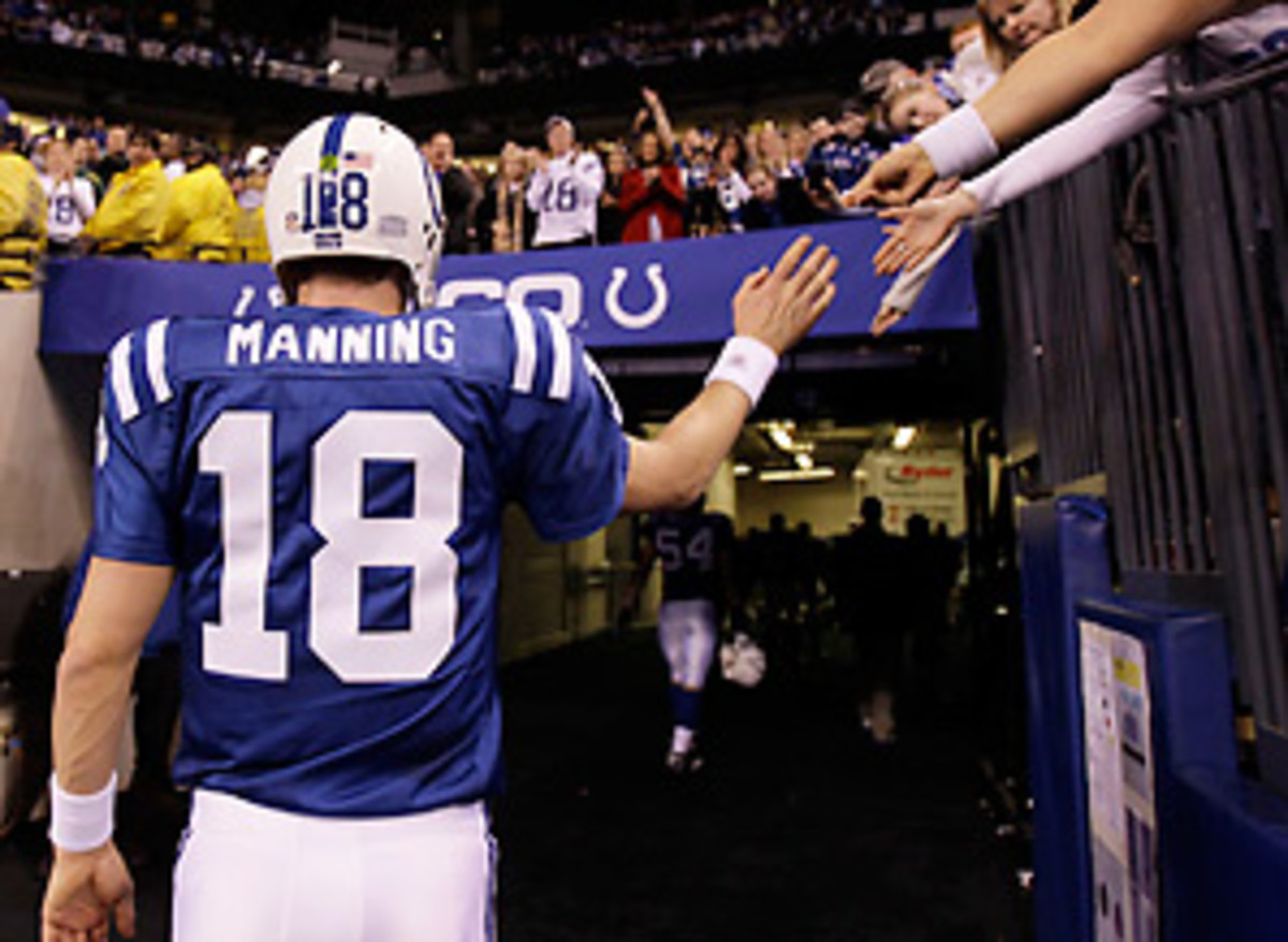 Former quarterback Ryan Fitzgerald joins the Manning bros on