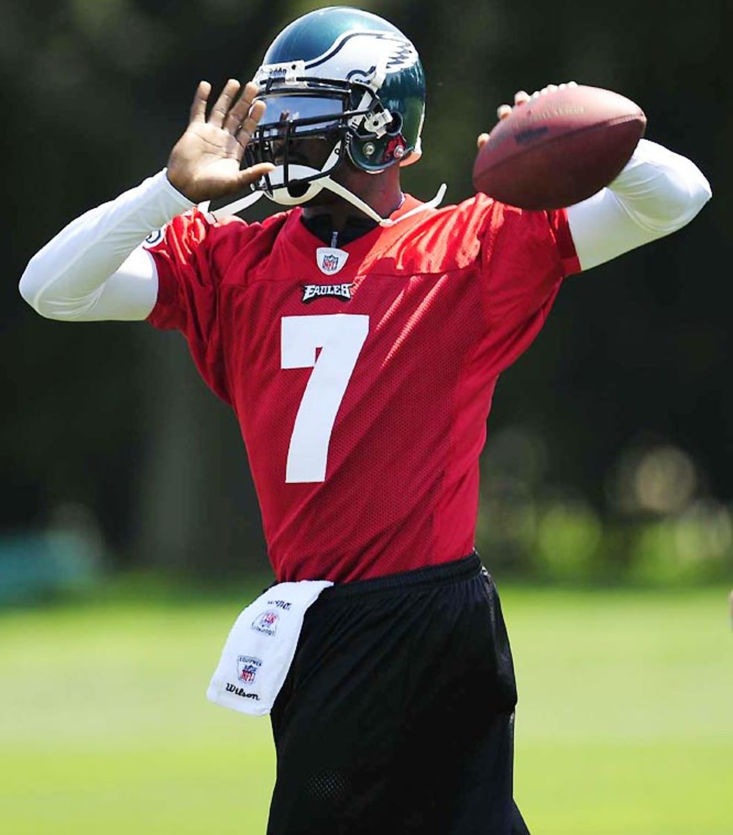 Vick-throw-2.jpg