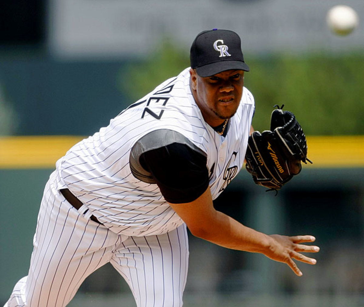 Did retired Nationals pitcher Livan Hernandez wear baseball pants to a  baseball game?