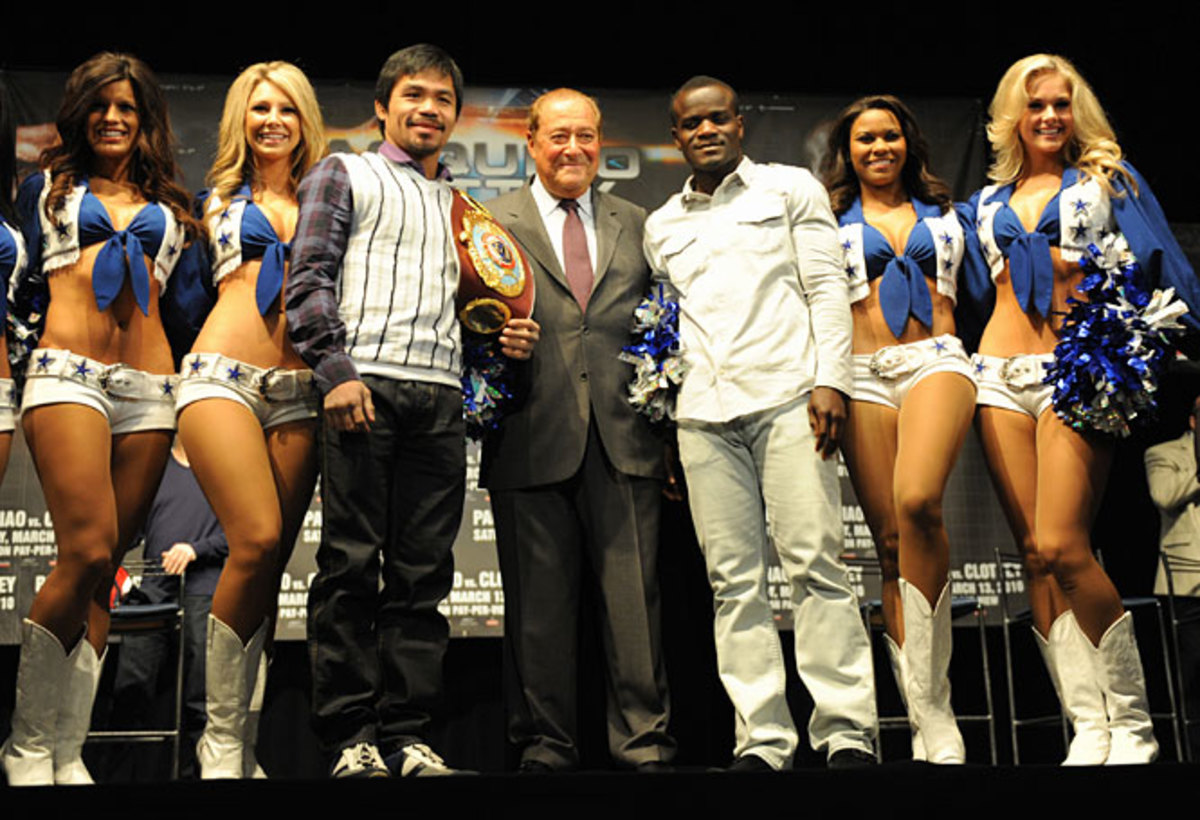 arum-pacquiao-cheerleaders.jpg