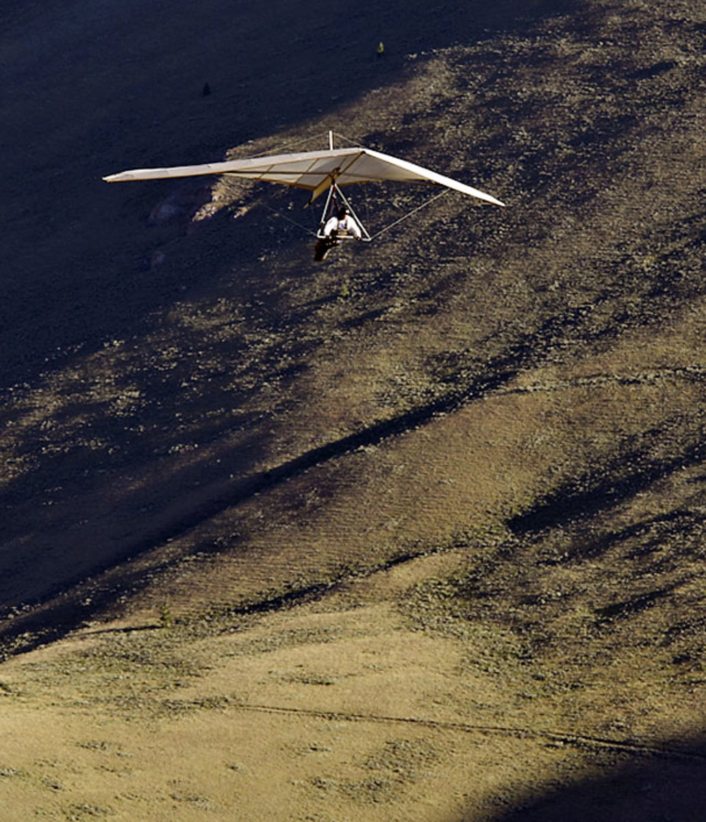 hang.gliding.K4R9952PC1.jpg