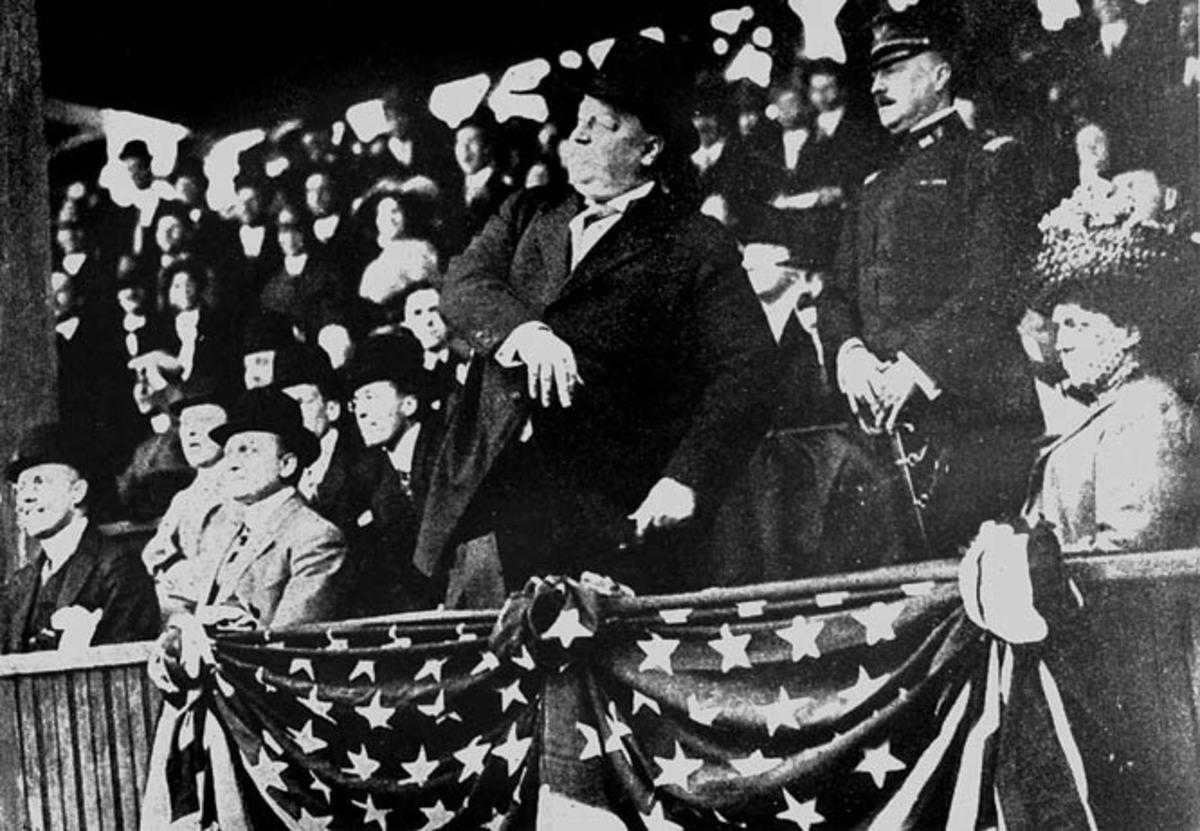 William Howard Taft begins presidential tradition