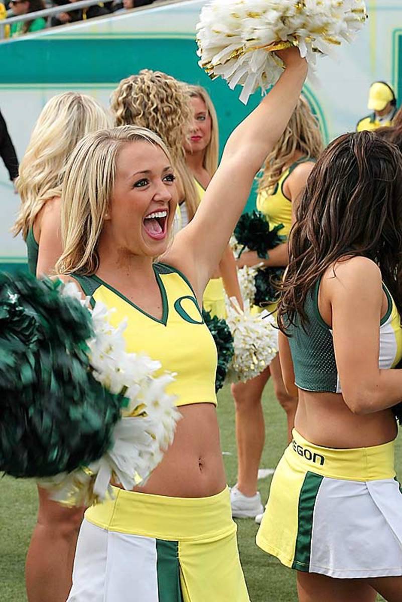 Cheerleader of the Week - Sports Illustrated