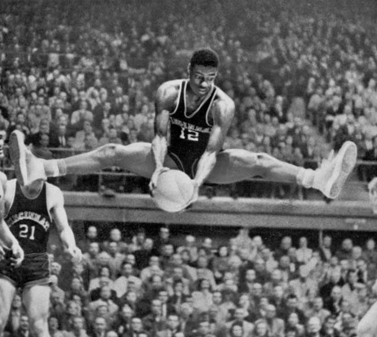 Oscar Robertson 