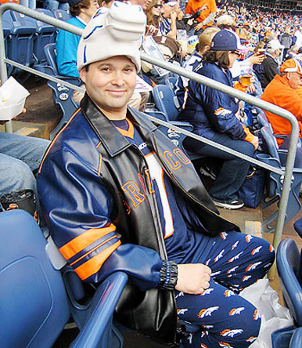 Fritzy goes to a Broncos Game