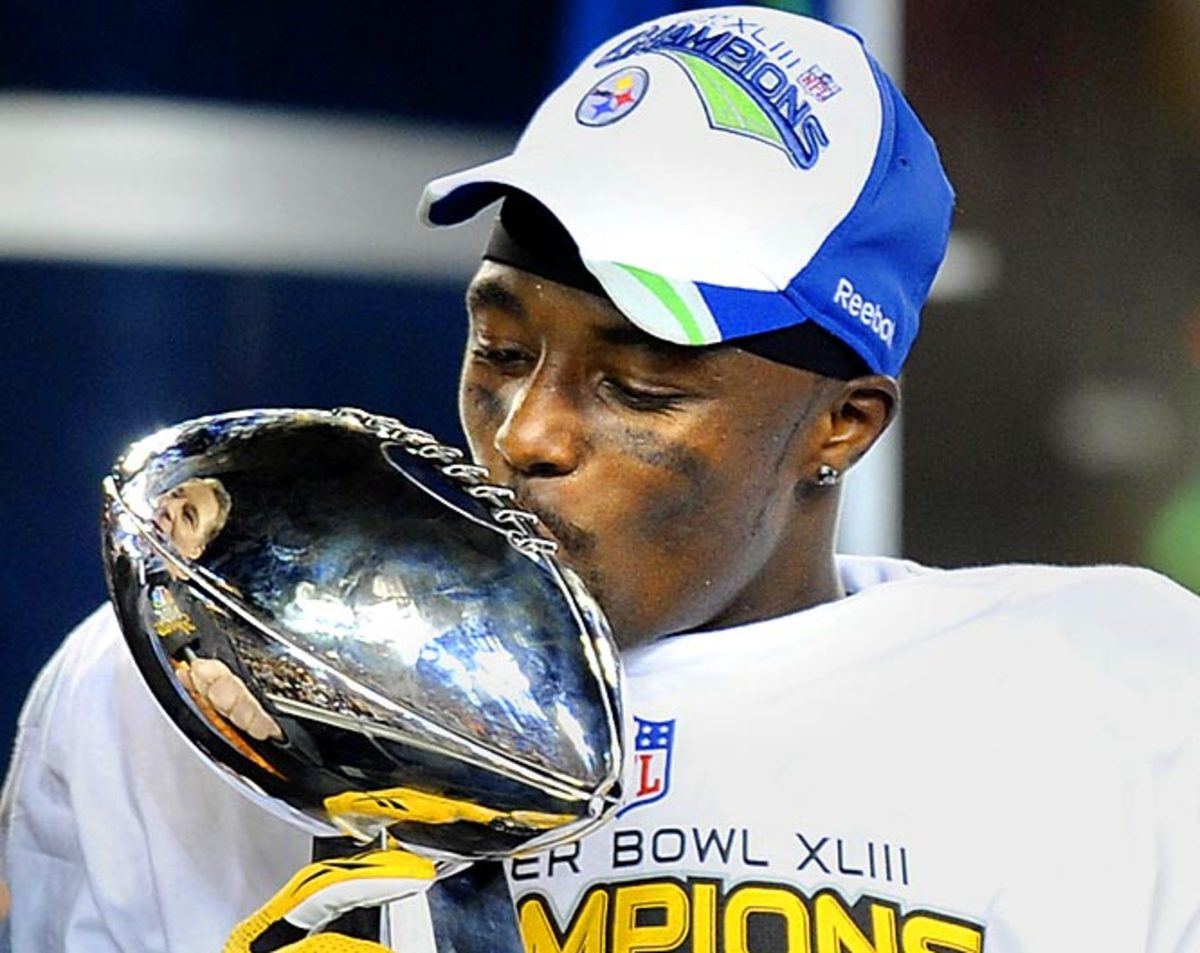 Check out the reflection in the Lombardi Trophy