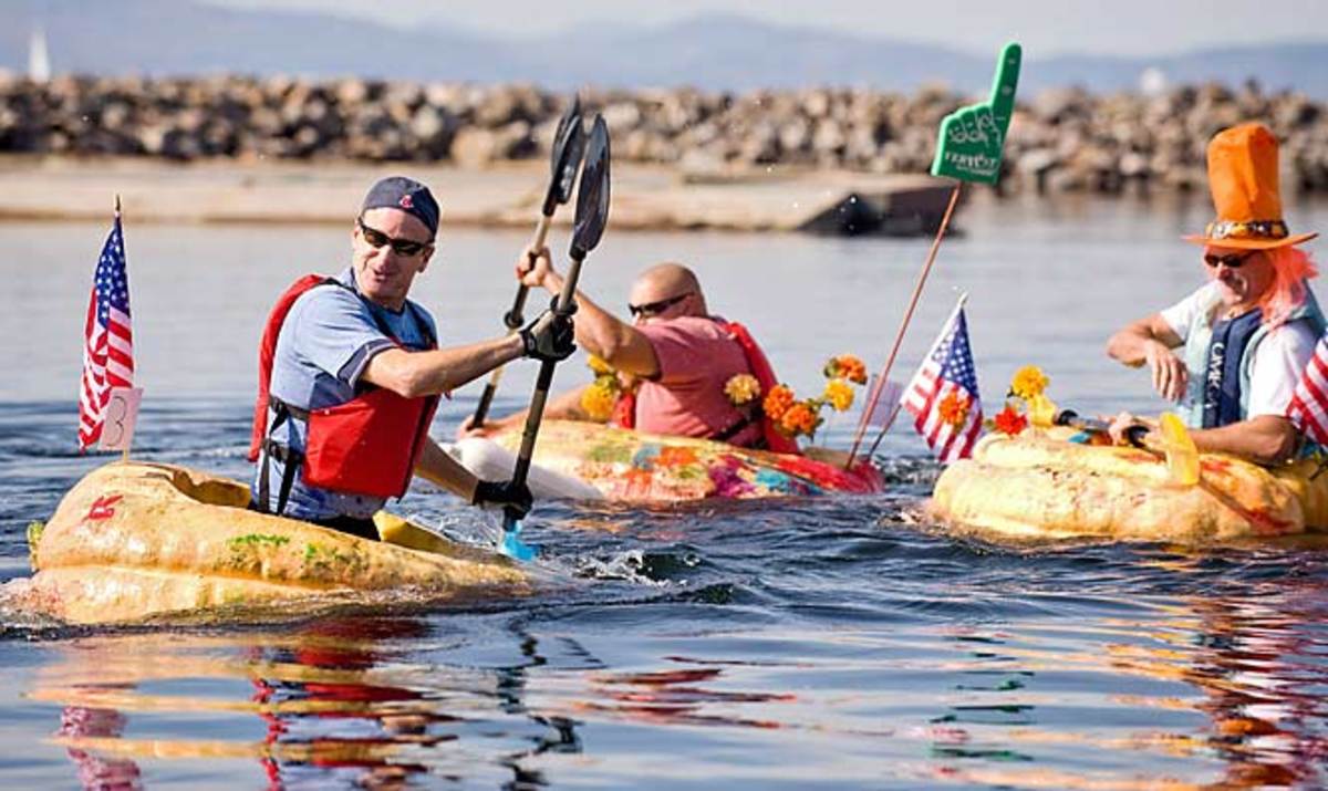 Pumpkin Sailing