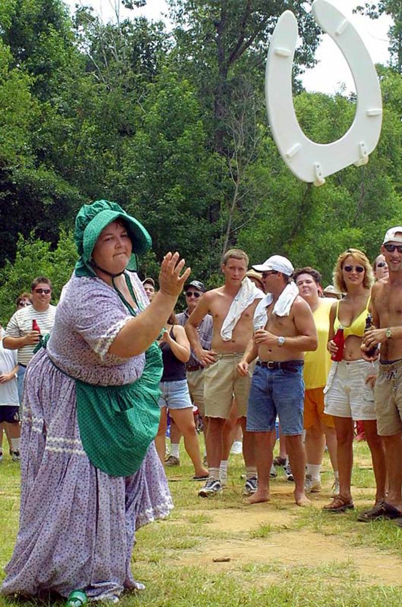 Toilet Seat Toss