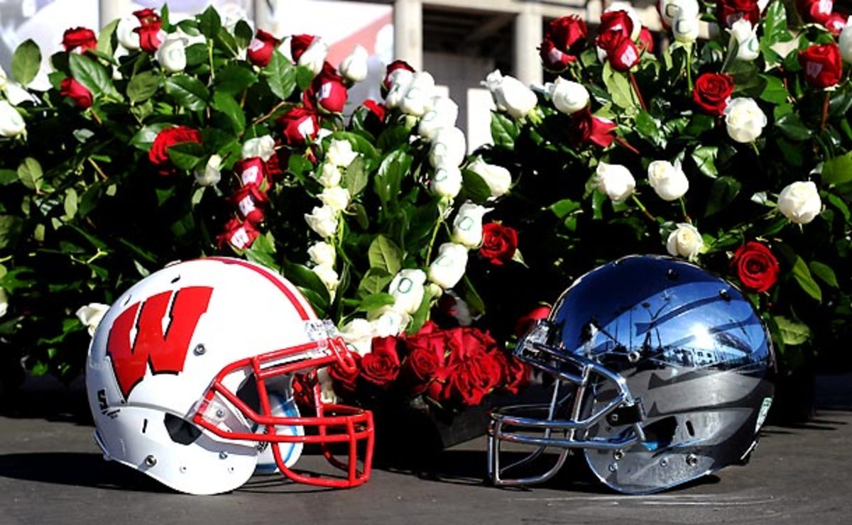 rose-bowl-helmets-p1