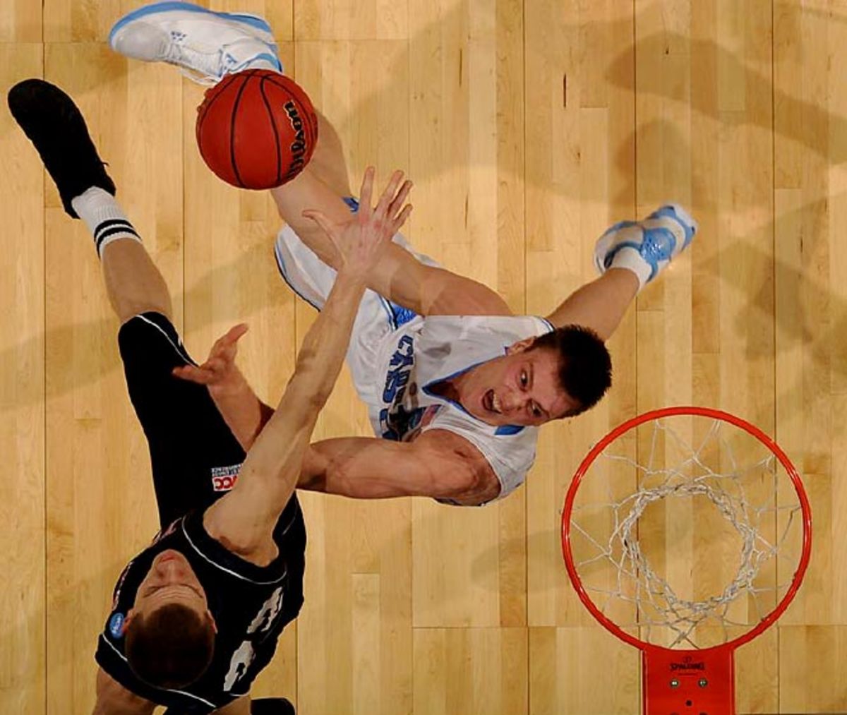 North Carolina 98, Gonzaga 77