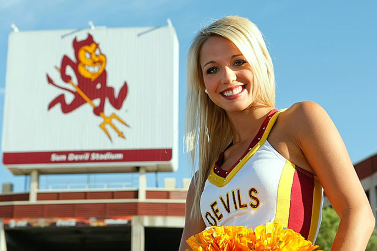 asu-cheerleader-alicia%2801%29.jpg