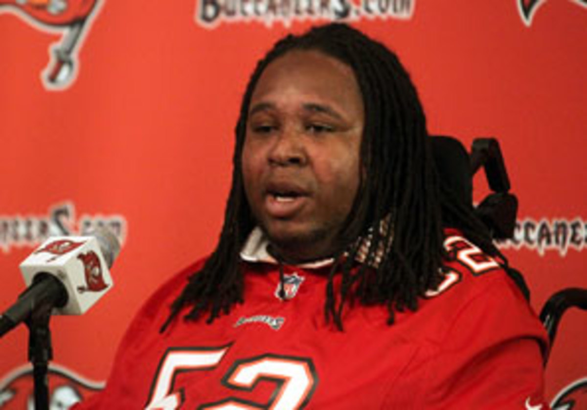 Eric LeGrand retires from the pros as a Tampa Bay Buccaneer Sports