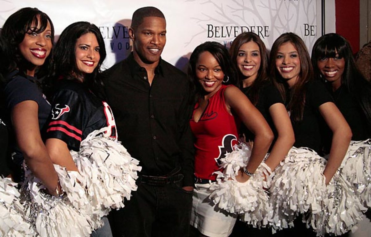 Jamie Foxx and Houston Texans Cheerleaders