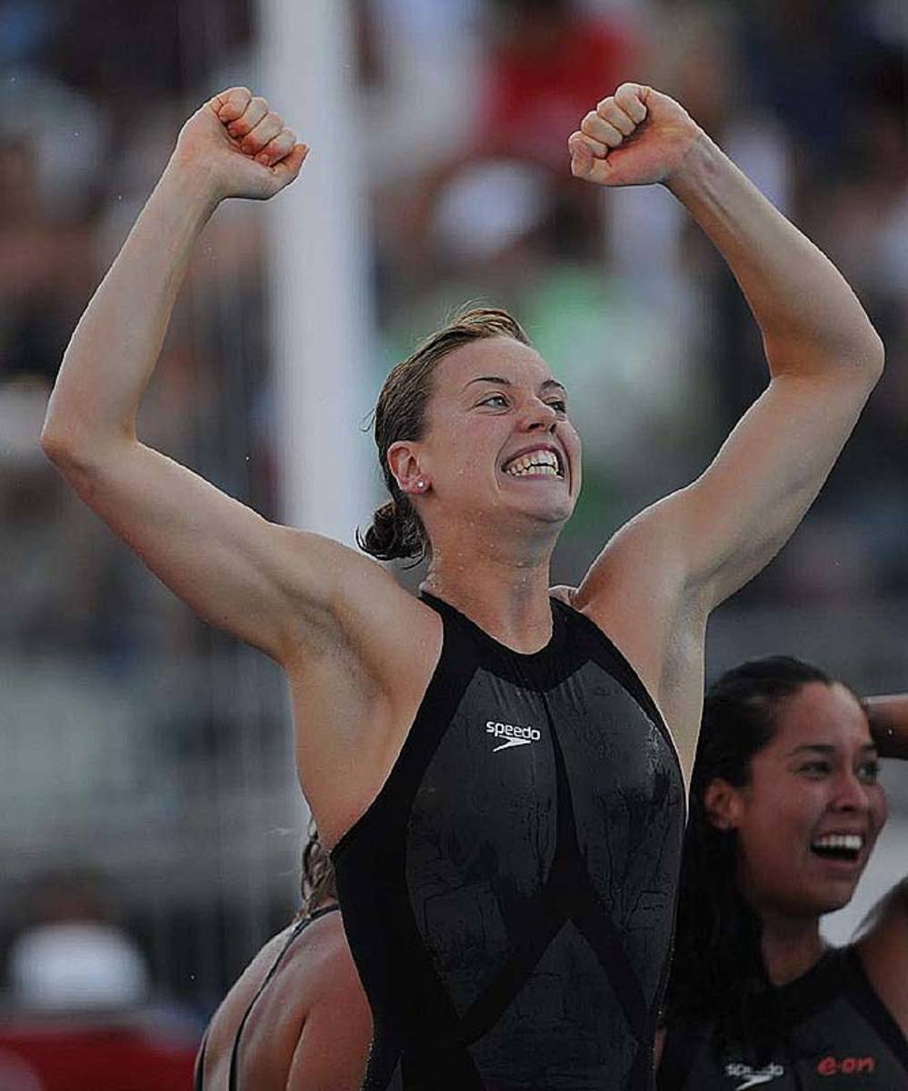 Femke Heemskerk celebrates after winning the 4 x 100m freestyle relay