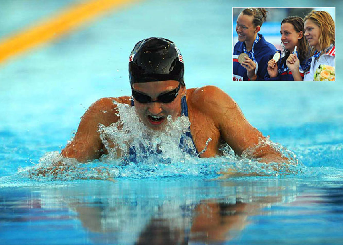 Rebecca Soni sets record in 100m breaststroke