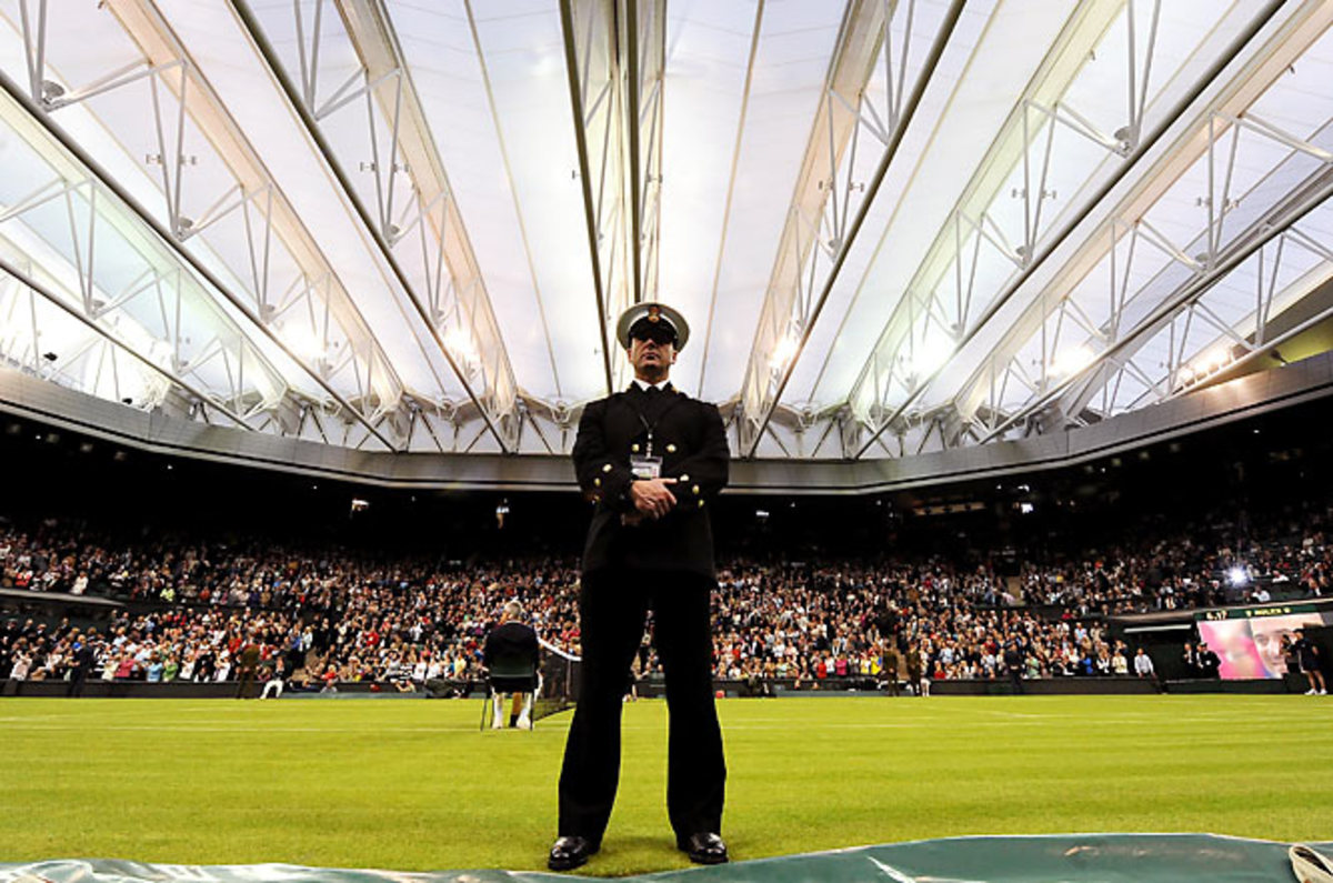 Wimbledon's retractable roof